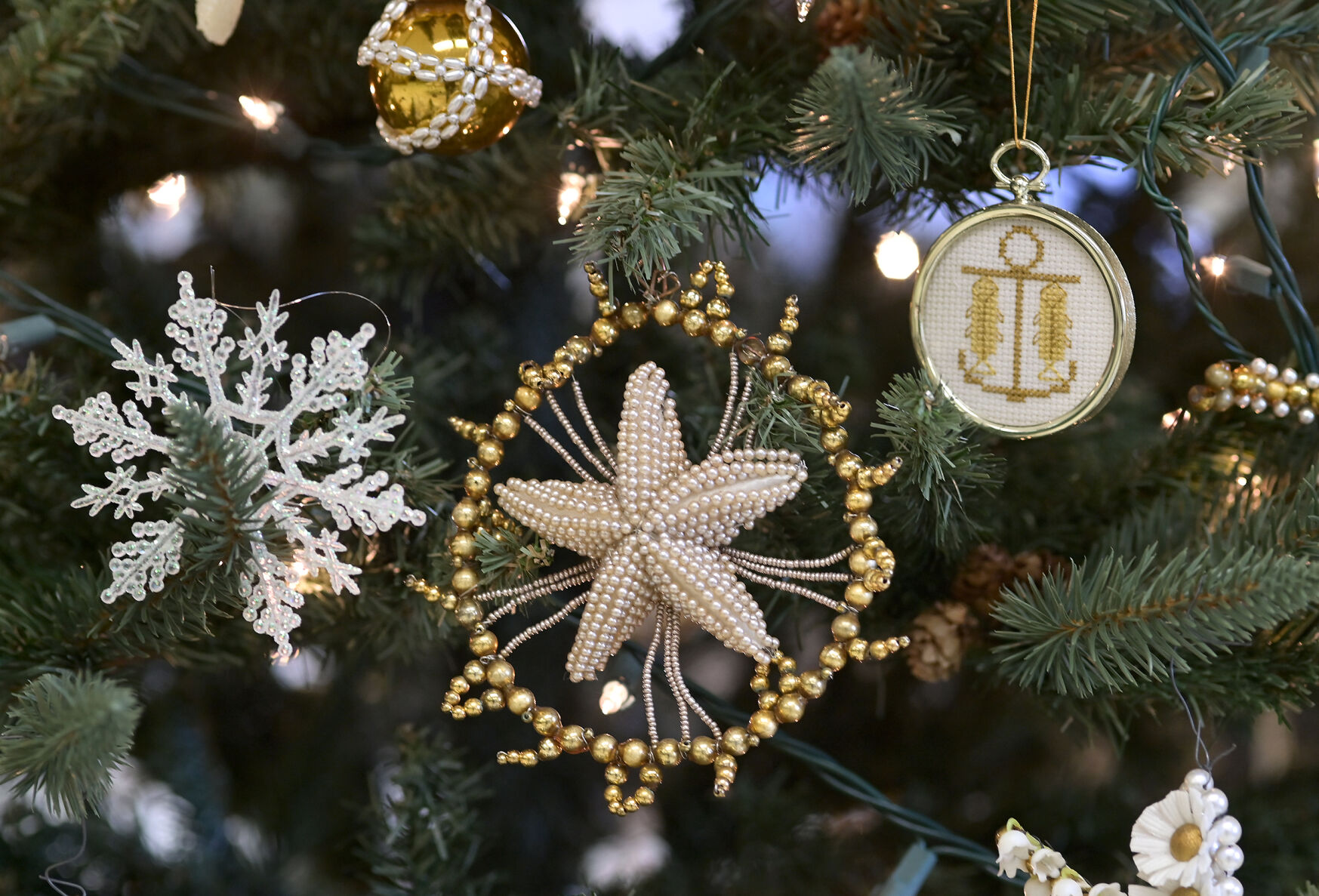 Chrismon Tree 14.jpg